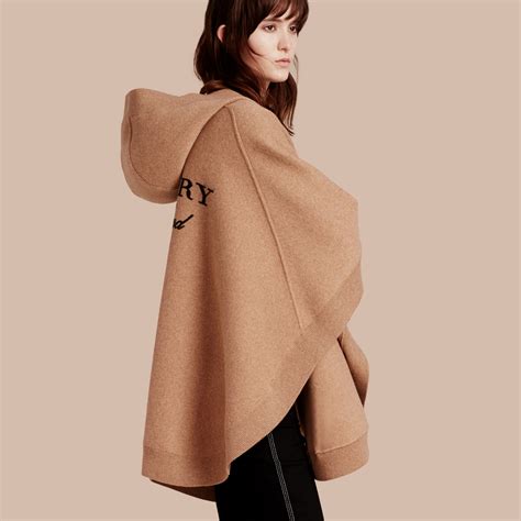 burberry hooded poncho|how to wear Burberry poncho.